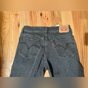 Womens Levis boyfriend Jeans